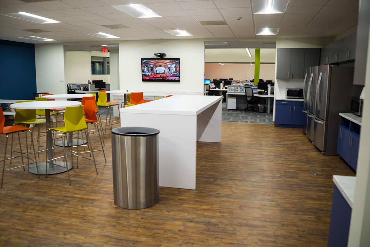 Barton Associates Offices MDS Builders, Inc.