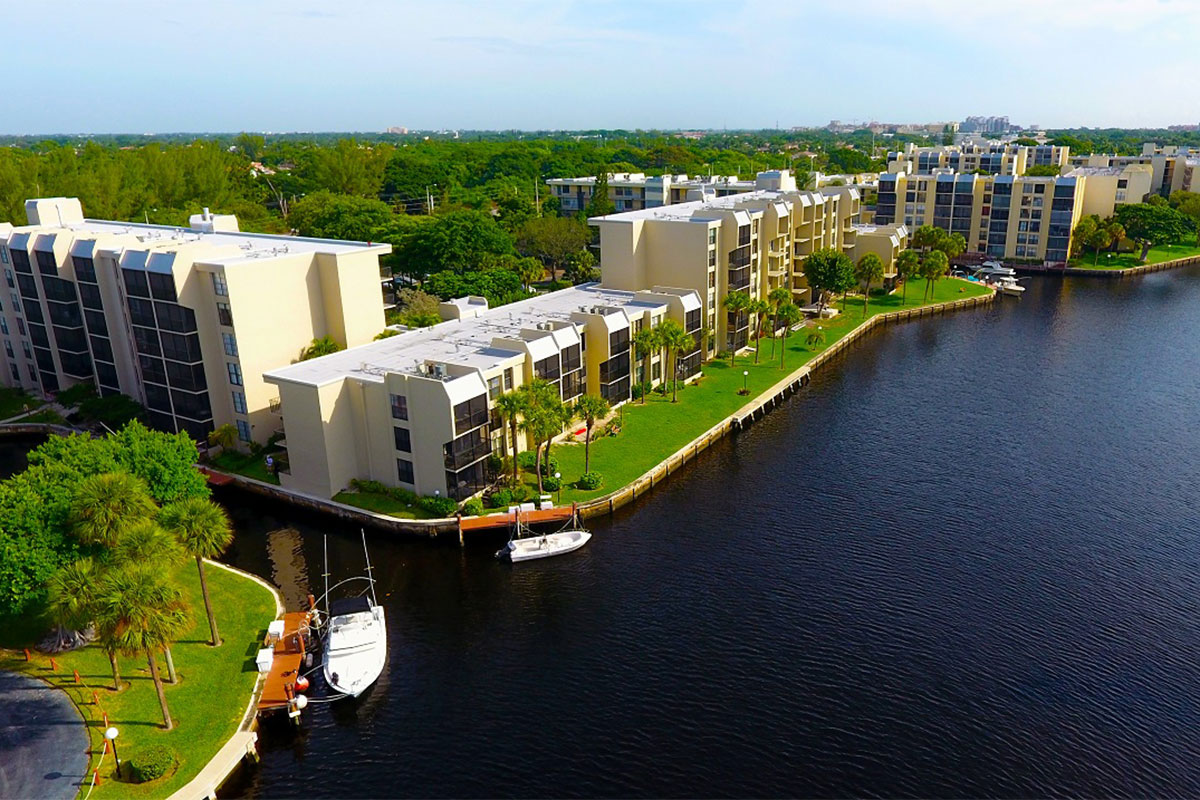 Boca Bayou Condo MDS Builders, Inc.